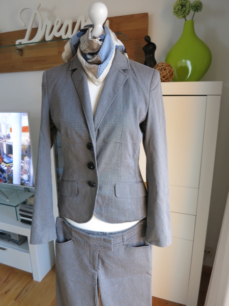 S.Oliver Hosenanzug 34 + Street One Tuch