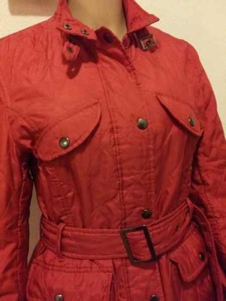 Sehr Schöne Übergangsjacke in Rot / Authentick Clothing COMPANY 