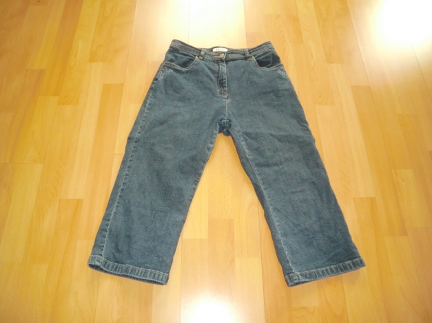 Jeans / Hose, Gr. 38, 3/4-Länge, blau