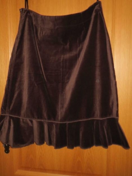 Kostüm, 2-Teiler, Blazer und Rock, Gr.42/M, neu