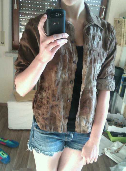 schöne braune bluse