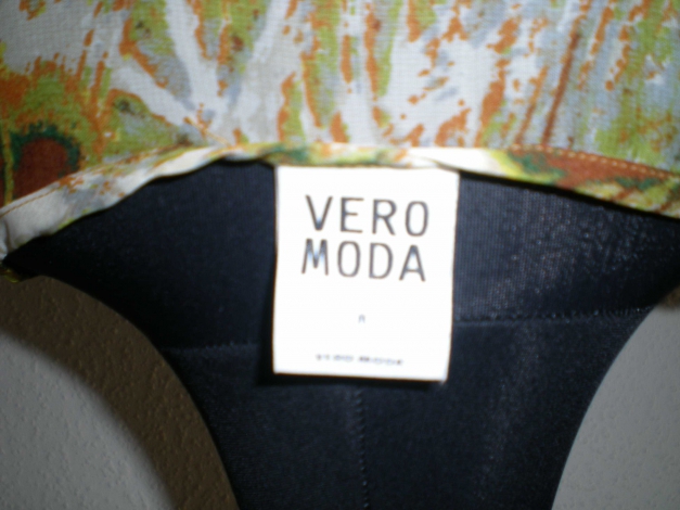 Oberteil von Vero Moda mit Dschungelprint