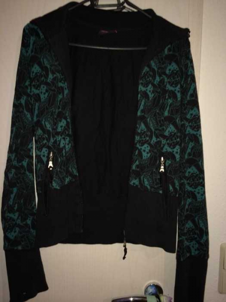 schwarz türkise Jacke / dateless
