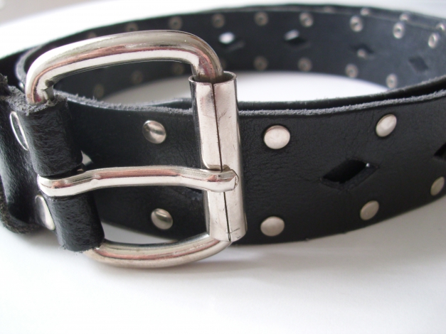 Damen Ledergürtel mit Nieten