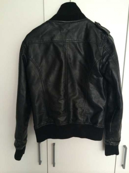 Lederjacke schwarz