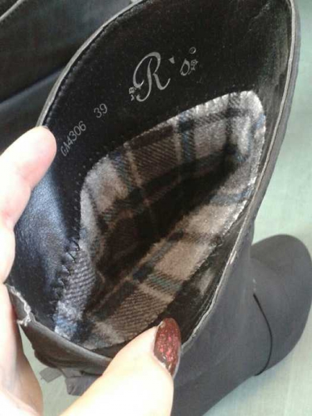 Schwarze, bequeme Stiefel