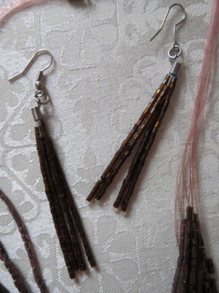 Kette mit Ohrringe, neu, sehr schick