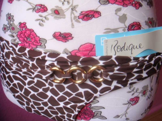 Sonja Kraus Bikini von Hunkemöller Giraffenmuster mit Goldringen XS/75C