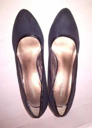 Sehr schöne, edle H&M Pumps, neuwertig