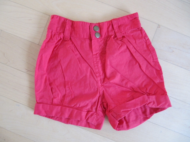 Rote Shorts mit Umschlag 74/80
