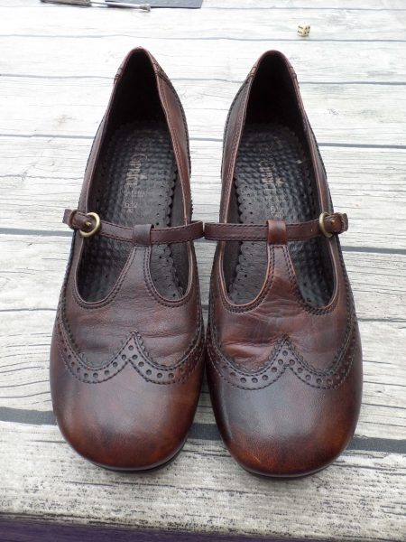 Caprice Mary Janes - Größe 40