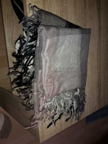 Tuch in super schönen farben