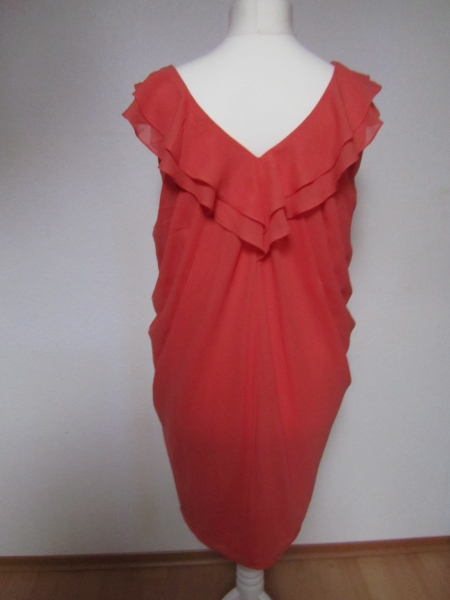 Gr. 38 H&M  Damen Kleid / Volantkleid, Korall  / Lachs, Chiffon, Abendkleid