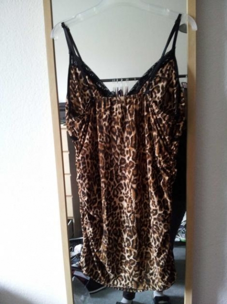 Longtop mit Leomuster gr. 42