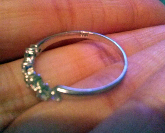 Echter 925 Silberring mit Steinchen