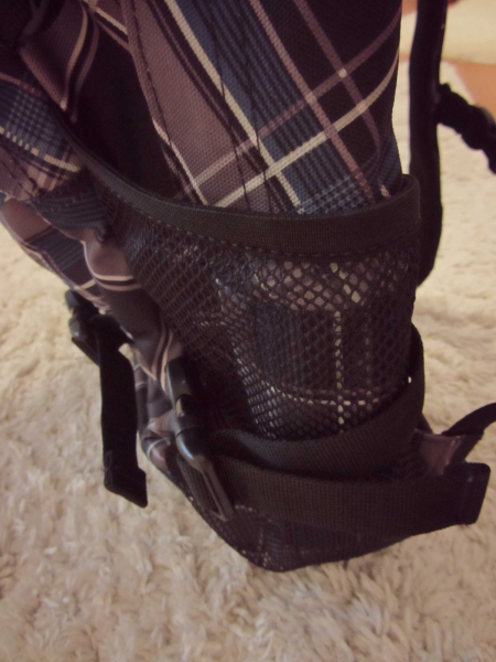 neuwertiger blau-weiß-grau gestreifter Rucksack von Chiemsee