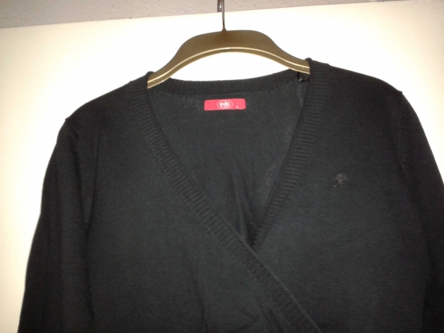 Schwarzer Pulli von Esprit edc mit Wickeloptik