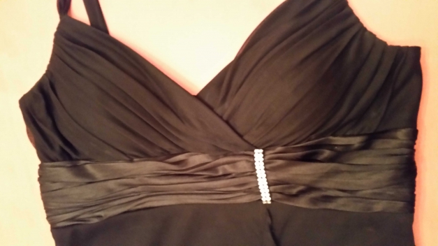 Kleines Schwarzes von Mariposa