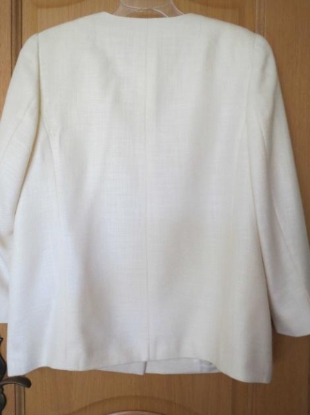 Damen Kostüm, ecru, Gr.42/M, neuwertig