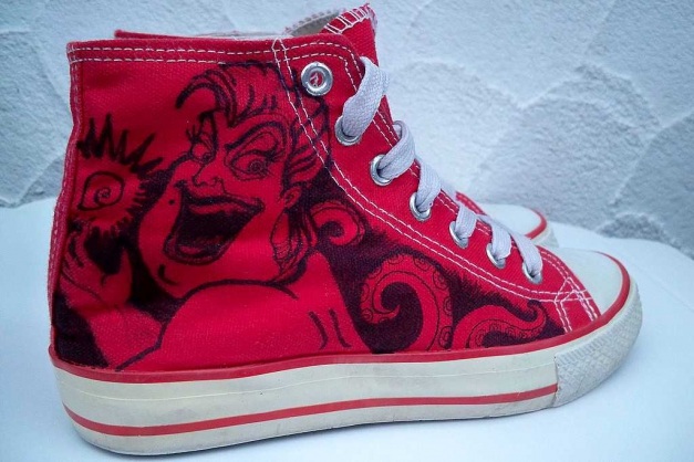 Wunderschöne Arielle Sneaker, handbemalt