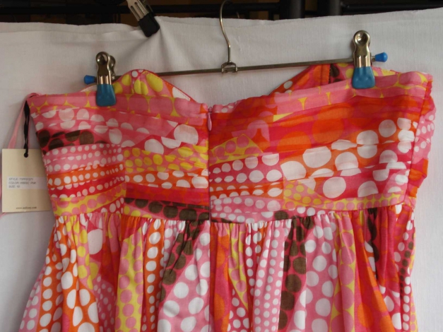 Trägerloses Sommerkleid aus USA **Neu** NP 269€