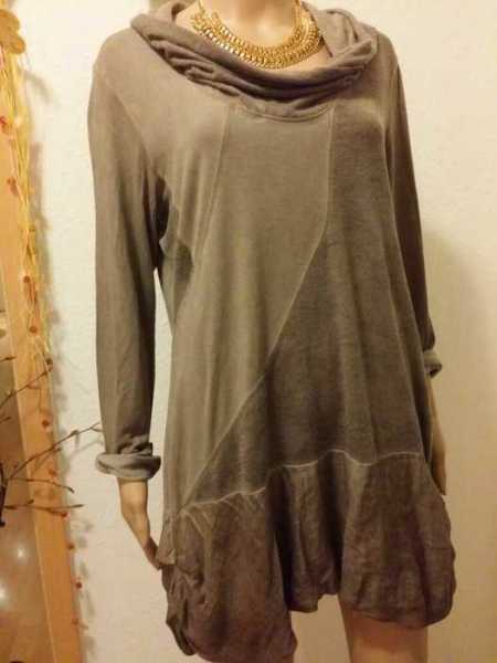 schöne Tunika in Beige von Laura di Sarpi