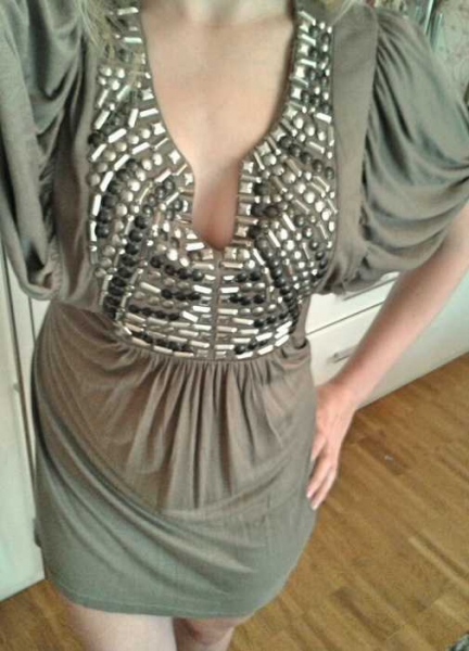 Kleid Fledermausärmel Nieten hochwertig Esprit Collection