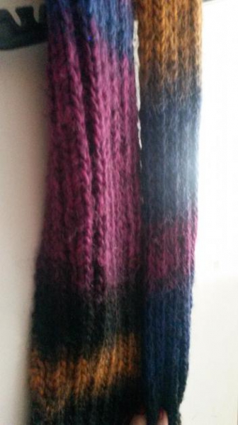 NEU! gestreifter Strickschal