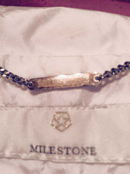 MILESTONE // Weiße Bikerjacke