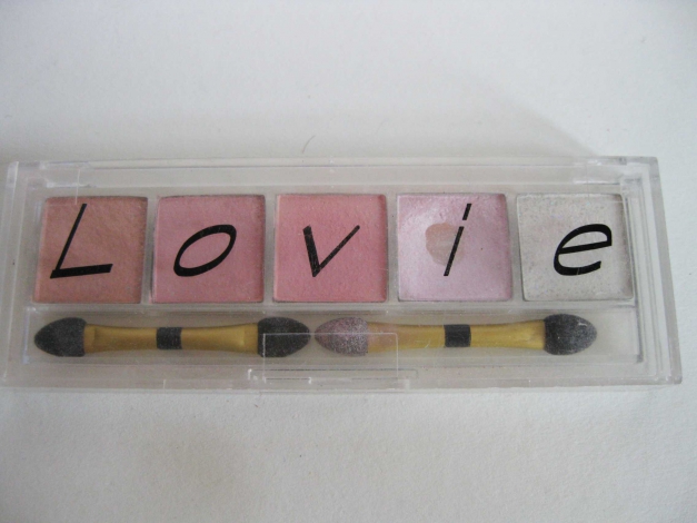 lidschatten palette rosa weiß