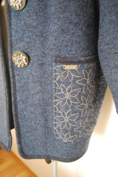   Wesenjak  Tirol Trachten Jacke Jäckchen Trendi