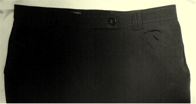 Toni Dress City - Bundfalten-Hose schwarz - Größe 40 K