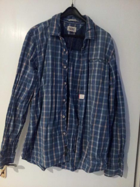 Hilfiger Herren Freizeithemd mit Etikett