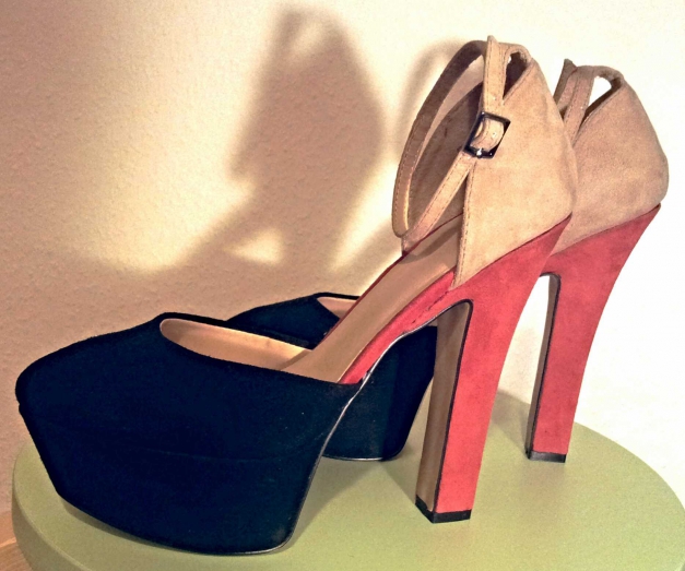 High Heels Colour Blocking