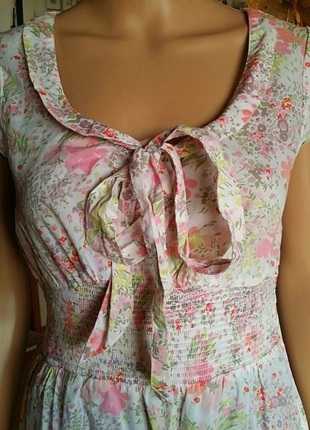 Wunderschöne Vintage Bluse mit schleife / H&M