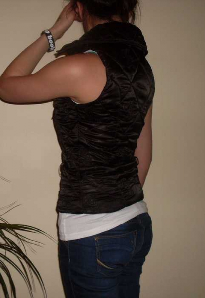 schwarze Weste (Madonna)