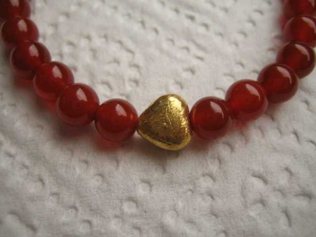 Armband Karneol Perlen 6mm Herz 925er Silber vergoldet