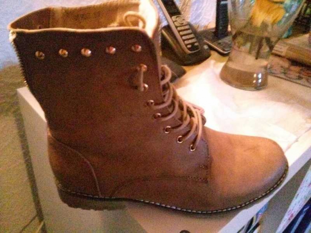 Schöne braune Boots/ Stiefeletten