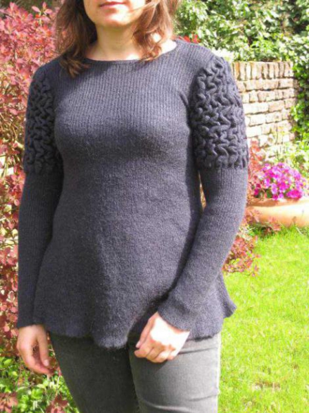 Benetton Pullover 38 dunkel blau