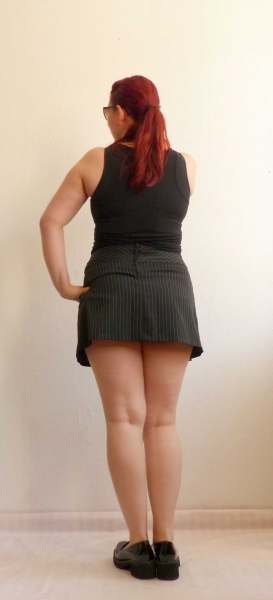 Schwarzer Nadelstreifenrock Ordo Nigra Gr. L 40 42 Minirock Gothic Lolita Faltenrock