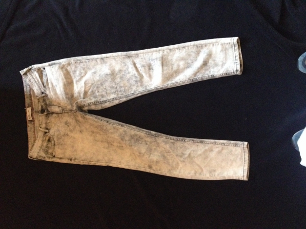 Graue stone washed Jeans 