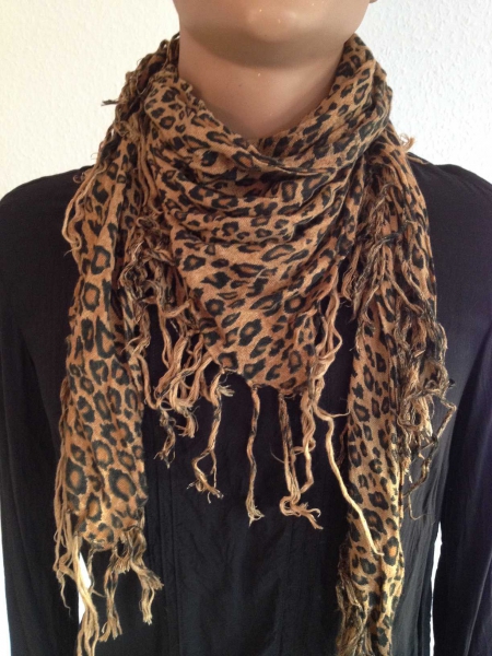 großes Tuch in Leolook