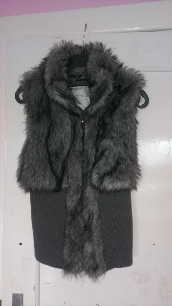 Kuschelige Fellweste Stradivarius