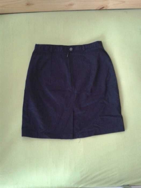Kurzer blauer Rock Gr. 36