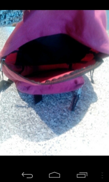 Süßer kleiner Eastpak