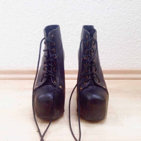 Jeffrey Campbell Lita