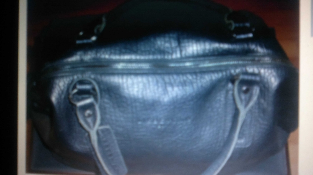 Liebeskind Tasche schwarz gold Nieten *ausverkauft* Das Geschenk für Sie!