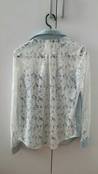 Asos Denim Jeanshemd Blogger Bluse mit Spitze Gr. 34 36 XS S