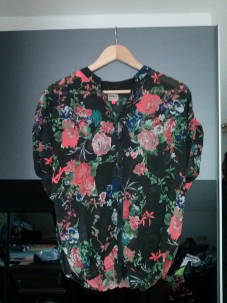 Bluse mit Blumenmuster