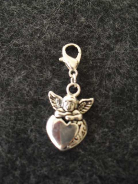 CharmsEngel mit Herz 